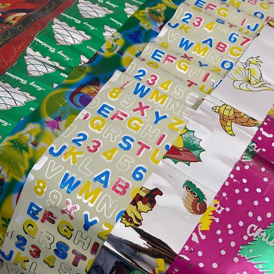 Papel para regalo metalizado x Unidad