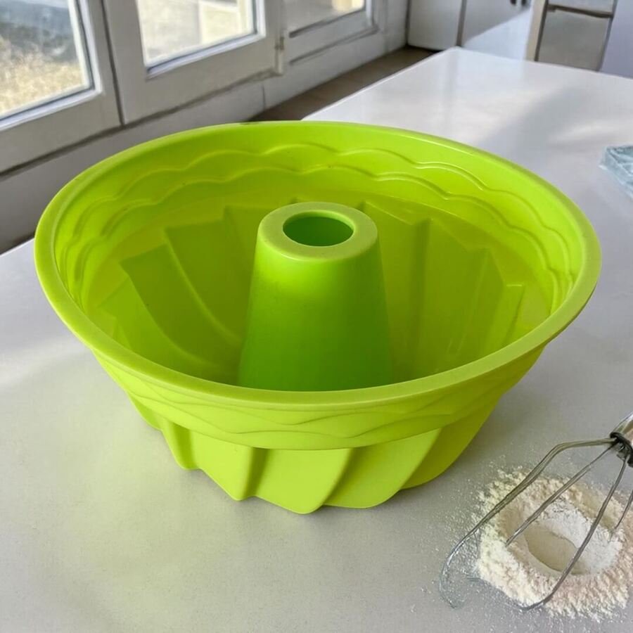 Molde silicona tubo para flan torta budín 18cm